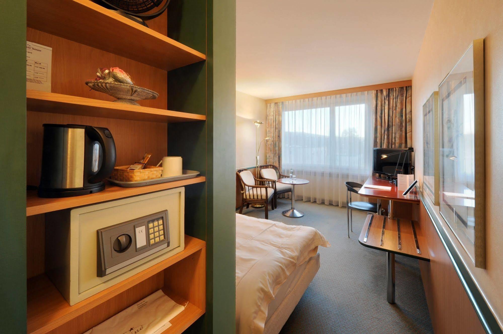 The Guests' House Hotel ซูริก ภายนอก รูปภาพ